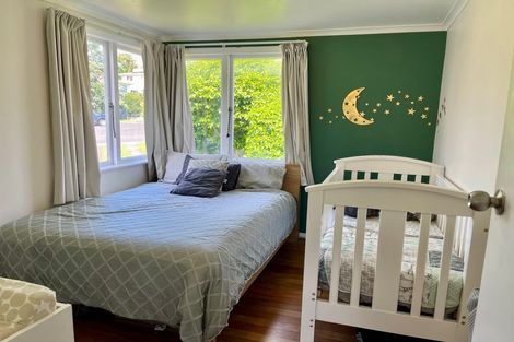 Photo of property in 15 Wiremu Place, Blagdon, New Plymouth, 4310