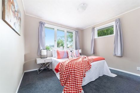 Photo of property in 3 Tamariki Avenue, Kelston, Auckland, 0602