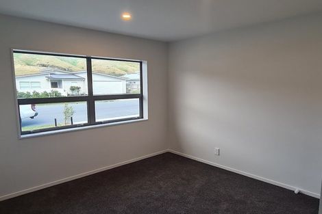 Photo of property in 87 Melksham Drive, Churton Park, Wellington, 6037