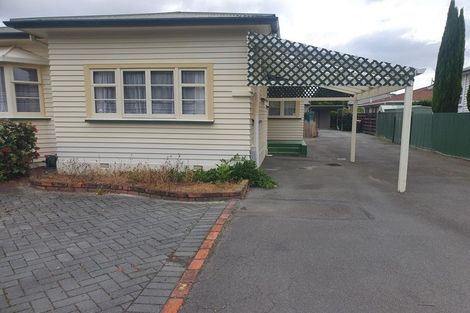 Photo of property in 38 Birdwood Road, Waterloo, Lower Hutt, 5011