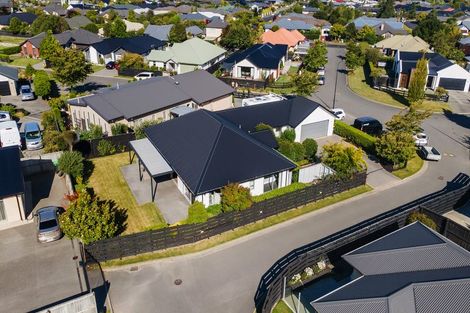 Photo of property in 16 Warhorse Gate, Halswell, Christchurch, 8025