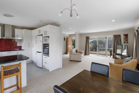 Photo of property in 23 Tobys Way, Waikanae Beach, Waikanae, 5036