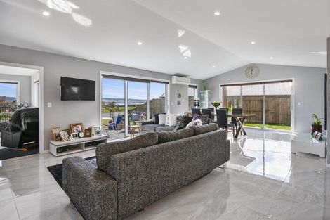 Photo of property in 14 Kamaka Street, Wharewaka, Taupo, 3330