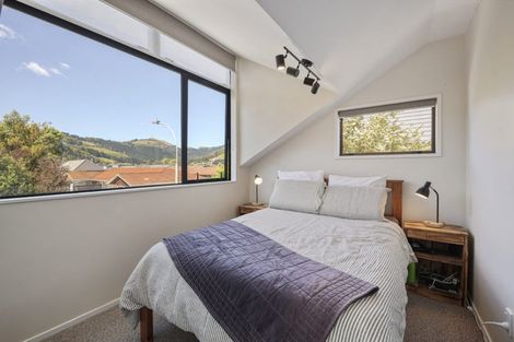 Photo of property in 2 Holmcroft Court, Cracroft, Christchurch, 8022