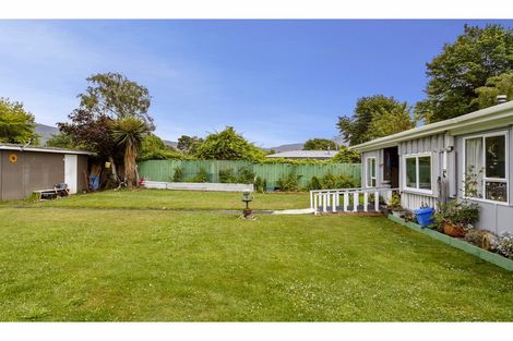 Photo of property in 37 Te Rangitautahanga Road, Turangi, 3334