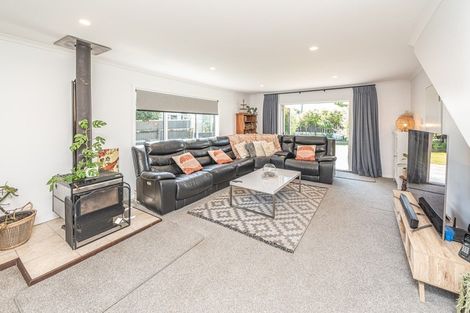 Photo of property in 93 Gonville Avenue, Gonville, Whanganui, 4501