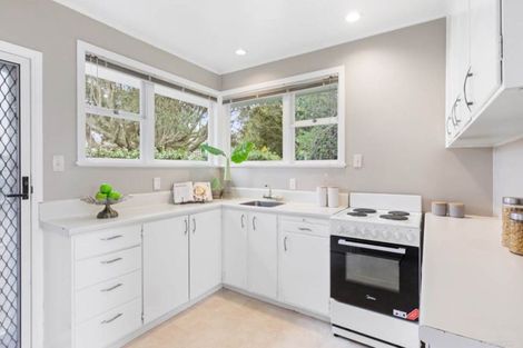 Photo of property in 4/32 Atarangi Road, Greenlane, Auckland, 1051