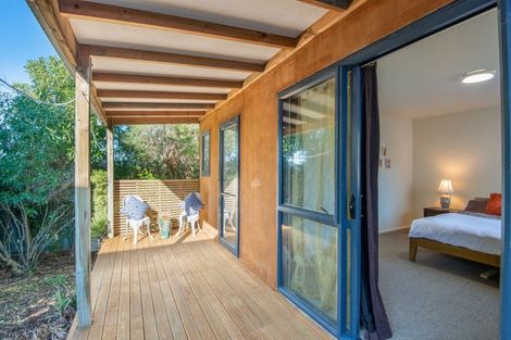 Photo of property in 2 Queen Street, Brighton, Dunedin, 9035