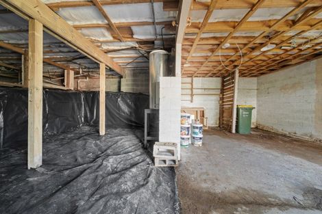 Photo of property in 22 Tavistock Street, Westown, New Plymouth, 4310