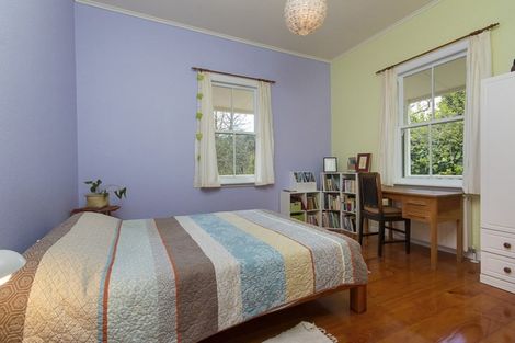 Photo of property in 100 Brewster Road, Pukekawa, Tuakau, 2696