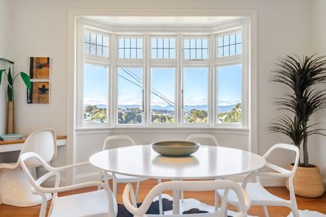 Photo of property in 4 Norna Crescent, Kelburn, Wellington, 6012