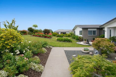 Photo of property in 28 Awatiro Drive, Kaukapakapa, 0871