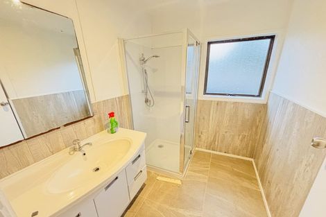 Photo of property in 19 Coey Place, Glen Eden, Auckland, 0602