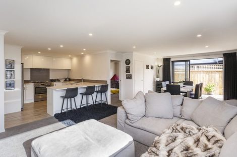 Photo of property in 22 Freedom Drive, Kelvin Grove, Palmerston North, 4414
