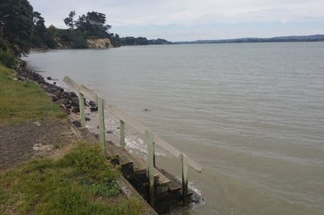 Photo of property in 9 Beach Road, Glenbrook, Waiuku, 2681