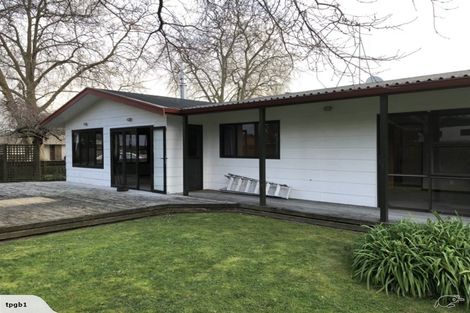 Photo of property in 1 Pepys Place, Leamington, Cambridge, 3432