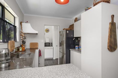 Photo of property in 82 Esmeralda Street, Welcome Bay, Tauranga, 3112