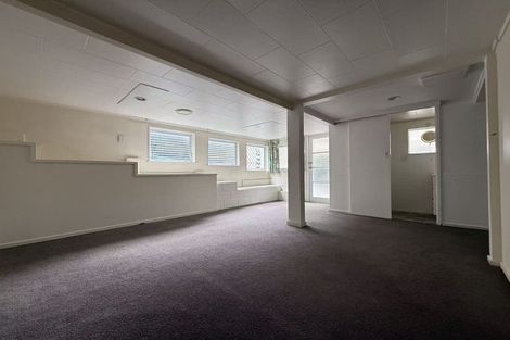 Photo of property in 74 Marlborough Avenue, Glenfield, Auckland, 0629