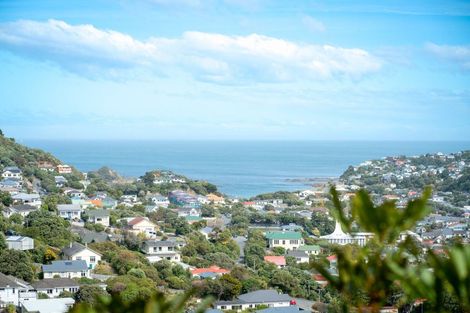 Photo of property in 11 Bay Lair Grove, Island Bay, Wellington, 6023