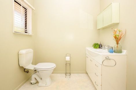 Photo of property in 282c Main Road, Tawa, Wellington, 5028