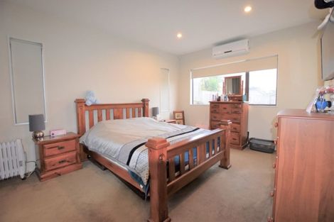 Photo of property in 6 Karika Place, Massey, Auckland, 0614