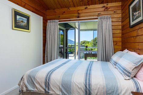 Photo of property in 236 Moetapu Bay Road, Moetapu Bay, Picton, 7282