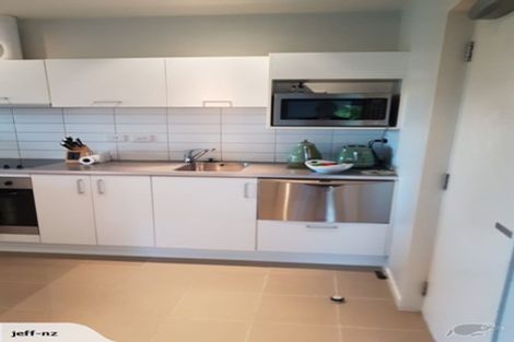 Photo of property in 7e/60 Masons Road, Oteha, Auckland, 0632