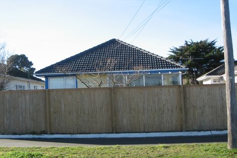Photo of property in 43 Baker Street, New Brighton, Christchurch, 8083