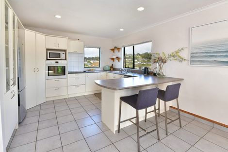 Photo of property in 2/603 Whangaparaoa Road, Stanmore Bay, Whangaparaoa, 0932