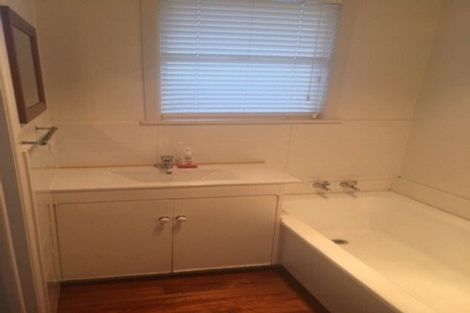 Photo of property in 49 Toroa Street, Torbay, Auckland, 0630