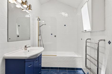 Photo of property in 11 Audrey Road, Takapuna, Auckland, 0620