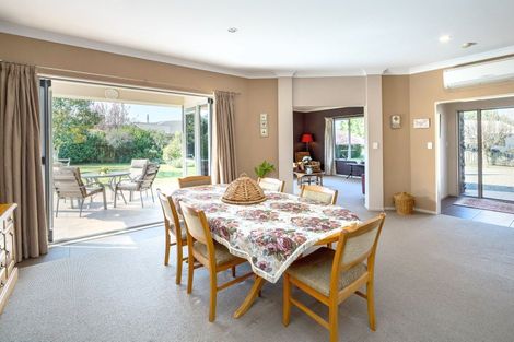 Photo of property in 5 Awhina Drive, Greytown, 5712