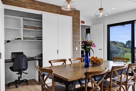 Photo of property in 511 Plymouth Road, Koru, New Plymouth, 4374