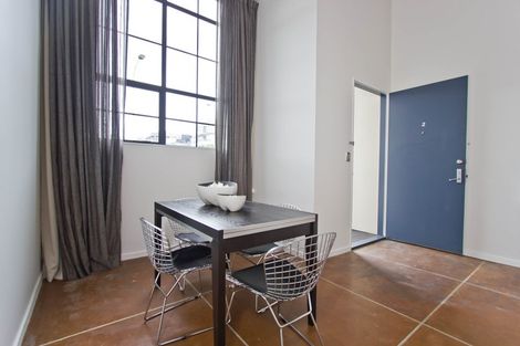 Photo of property in 2/34 Pollen Street, Grey Lynn, Auckland, 1021