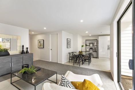 Photo of property in 14e Ropata Avenue, Point England, Auckland, 1072