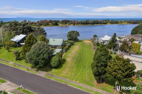 Photo of property in 22 Pohutukawa Drive, Athenree, Waihi Beach, 3177