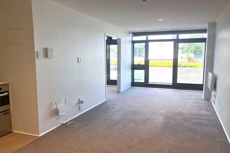 Photo of property in 16e/30 Westward Ho, Glen Eden, Auckland, 0602