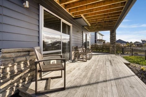 Photo of property in 53 Snowmass Drive, Ohakune, 4625