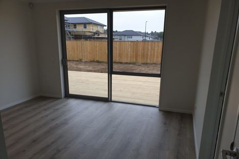 Photo of property in 52 Timmer Road, Flat Bush, Auckland, 2019