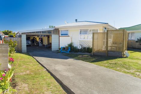 Photo of property in 103 Huxley Road, Outer Kaiti, Gisborne, 4010