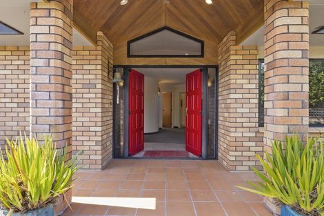 Photo of property in 13 Karina Road, Merrilands, New Plymouth, 4312