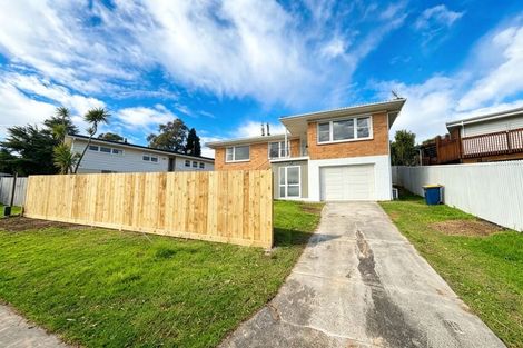 Photo of property in 4 Ayton Drive, Totara Vale, Auckland, 0629