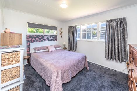 Photo of property in 2 Montgomery Road, Otamatea, Whanganui, 4501