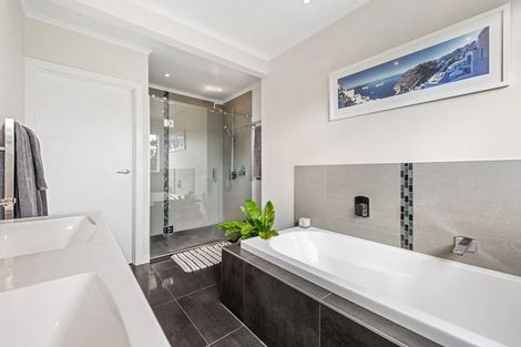 Photo of property in 219 Spur Road, Stillwater, Silverdale, 0993