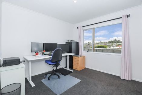 Photo of property in 15 Rimu Avenue, Huntly, 3700