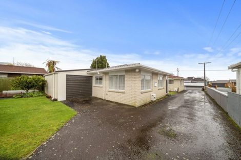 Photo of property in 143 Tukapa Street, Westown, New Plymouth, 4310
