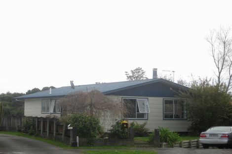 Photo of property in 5 Ngarue Place, Waitara, 4320