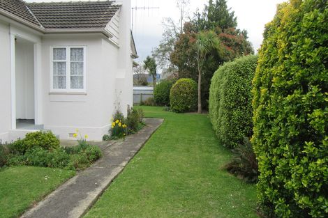 Photo of property in 2 Belt Street, Waimate, 7924