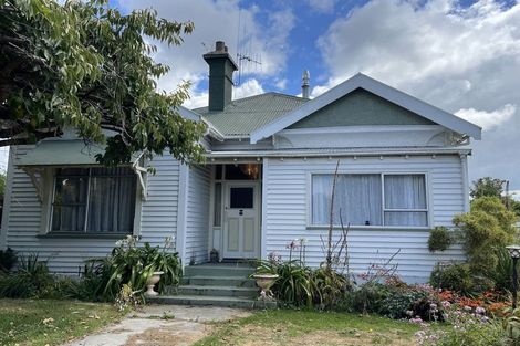 Photo of property in 30 Rhodes Street, Waimate, 7924