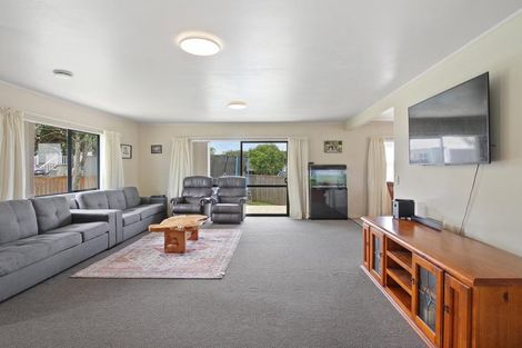 Photo of property in 518 Great South Road, Rosehill, Papakura, 2113